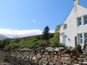 Гостиница Holiday Home Dunan  Isle Of Skye